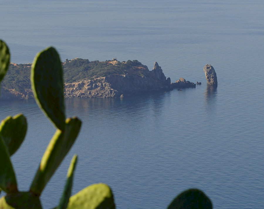 Der Felsen von Isola del Giglio